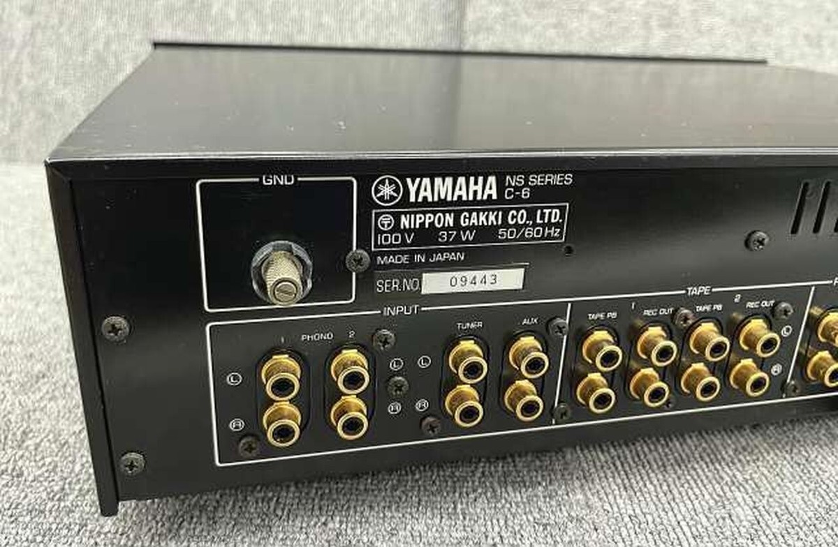 Yamaha C-6 プリアンプ YAMAHA C-6の仕様 ヤマハ