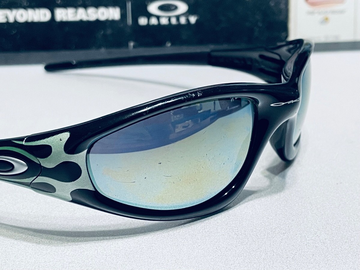 Oakley Straight Jacket Polished Black Green Flame w/ Emerald Oakley Straight Jacket Polished Black Green Flame w/ Emerald