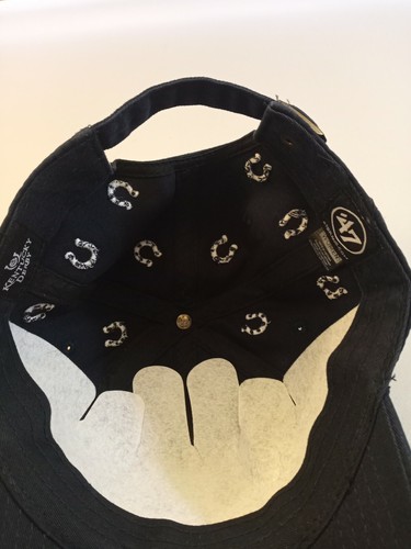 Cappello donna nero regolabile con ferri di cavallo marca KENTUCKY DERBY '47 - Foto 11 di 12