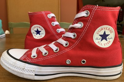 youth red converse