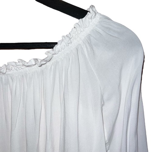 Blusa Brandy Melville Blanca Hombro Descubierto Volantes Cuello Manga 3/4 Top Talla Única/S - Imagen 3 de 8