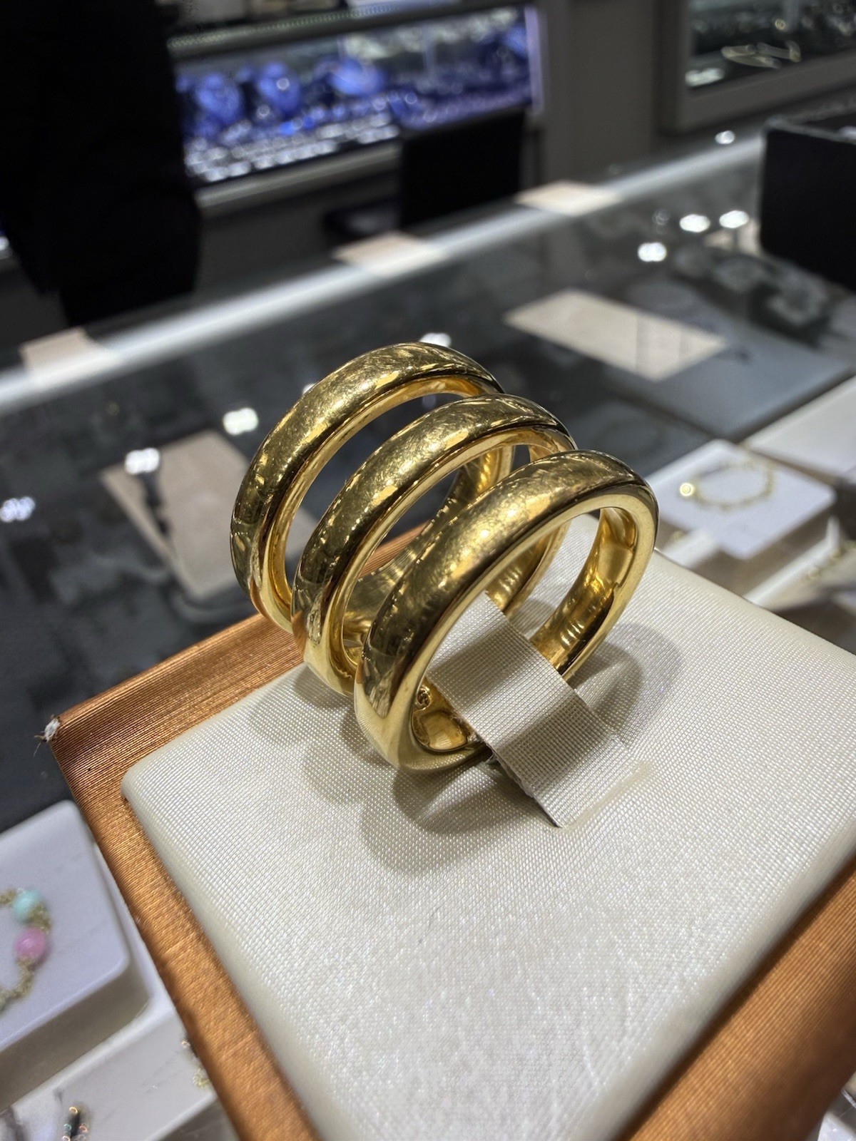 14K Yellow Gold Italian Made Three Row Ring Size 7.5