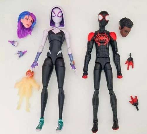 MARVEL LEGENDS MILES MORALES & SPIDER GWEN Action Figure Across The SPIDER-VERSE
