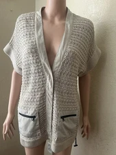 St. John V-Neck Cable Knit Short Sleeve Cardigan Alabaster Beige Snap Button