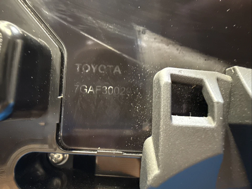 Cuadro velocímetro medidor de instrumentos Toyota Prius 2024 OEM83800-4E682 Foto 3 de 4