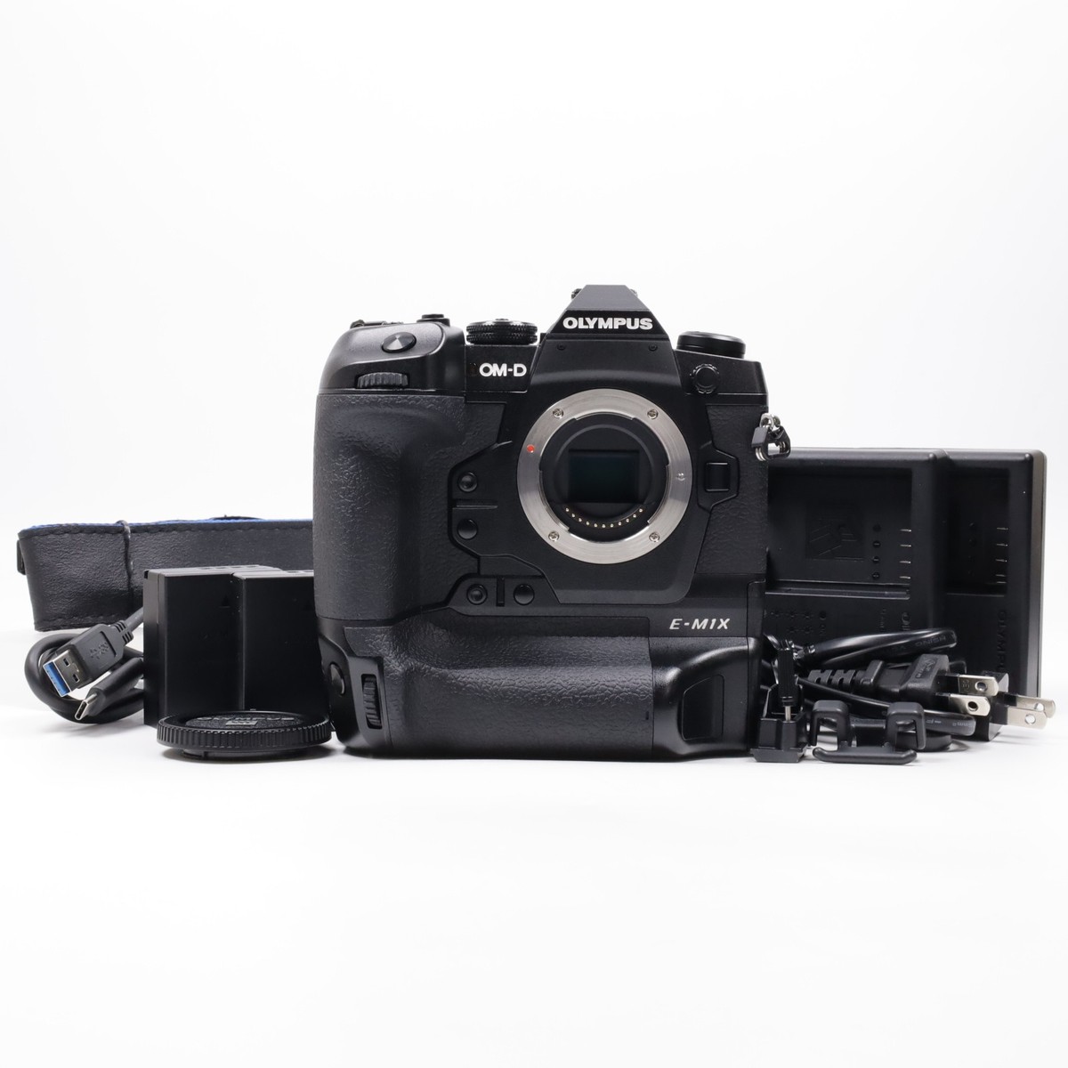 [ ジャンク ]OLYMPUS OM-D E-M1X Body Olympus OM-D E-M1X Mirrorless Camera Body (ShutterCount:5225) [Top