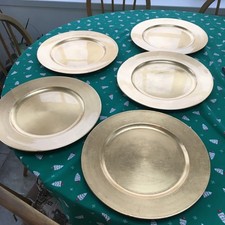 5 GOLD COLOUR CHARGES/PLATES STAND ON THEM-THESE ARE SOLID- FOR XMAS -BUY NOW