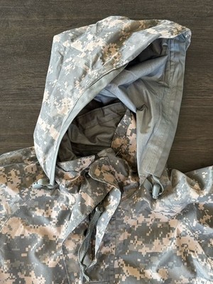 USGI US Army Men's Cold/ Wet Weather Camo Parka SIze Medium-Long