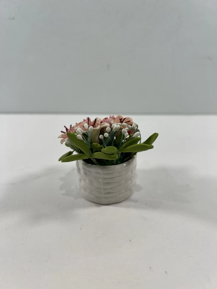 Dollhouse Moniature 1:6 Scale Flower Pot - Image 3 of 4