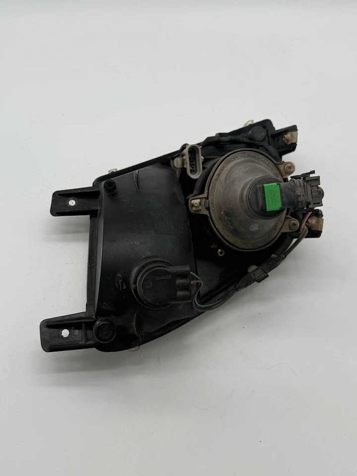 SATURN SKY FRONT BUMPER FOG LIGHT LAMP SIGNAL LIGHT LEFT DRIVER SIDE 07-10 OEM - Image 3 of 4