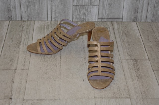 johnston & murphy women's sandals