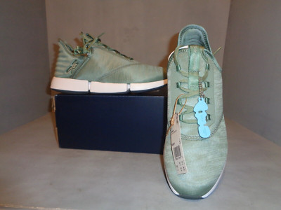Size 11 Reebok Women's Daily Fit Sneakers NIB! New! Comfy! Green G57817