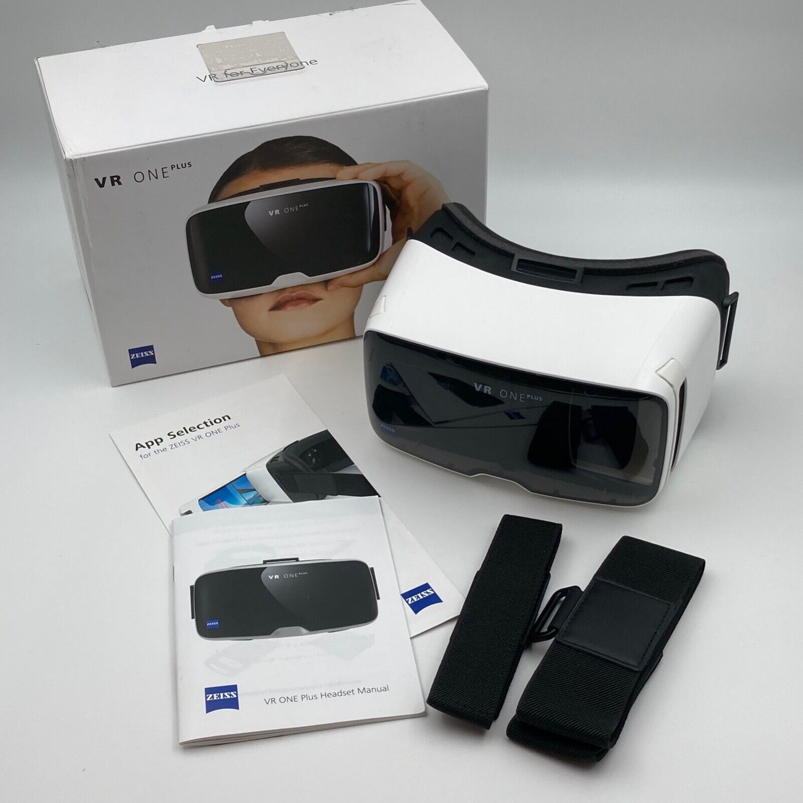 Zeiss VR ONE Plus Virtual Reality Headsets for Smartphones 2174-931 New Open | eBay