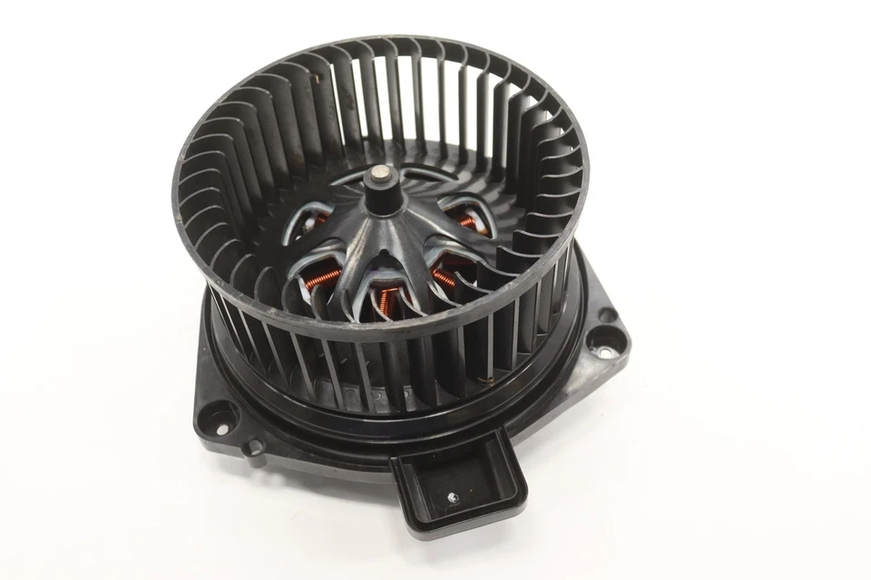 2018 -2024 BMW X3 G01 HVAC A/C FRONT AIR CONDITIONER HEATER BLOWER FAN MOTOR OEM - Image 2 of 4