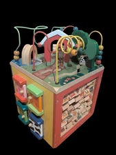 Battat Barnyard Activity Cube with 5 Multicolor Sides and Bead Maze Wooden.