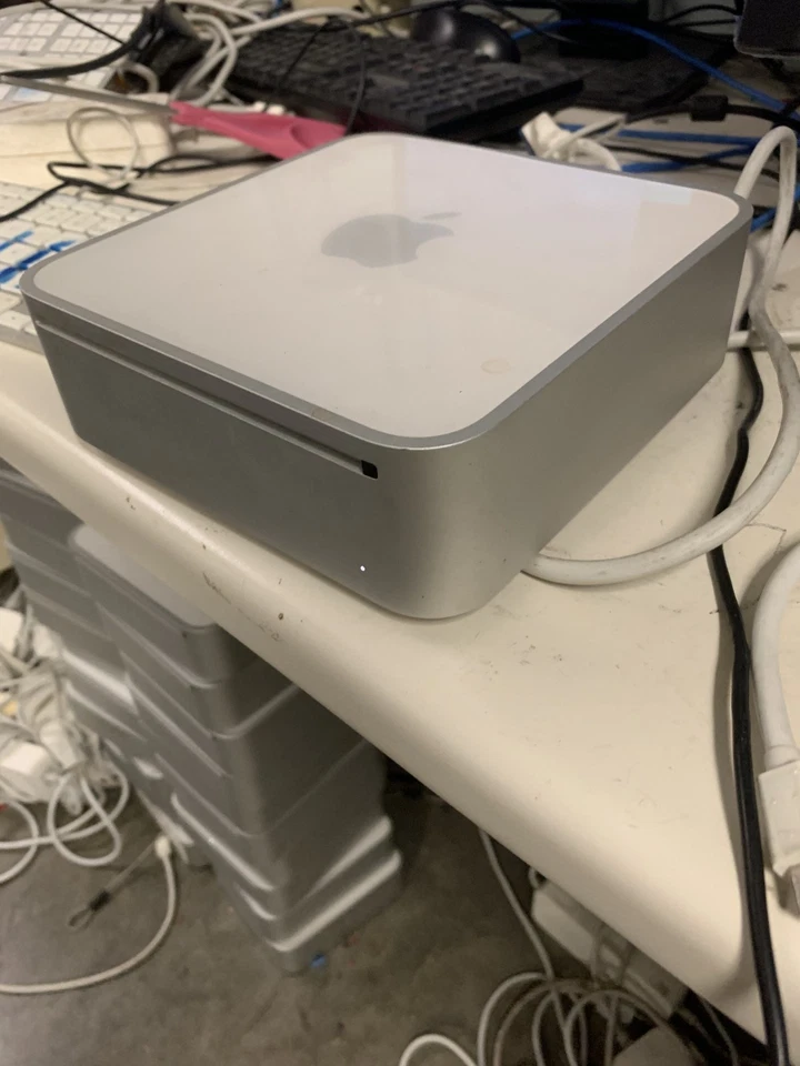 Apple Mac mini A1283 2009 2.26 GHz Core 2 Duo 120 GB SSD 4 GB RAM - Image 4 of 4