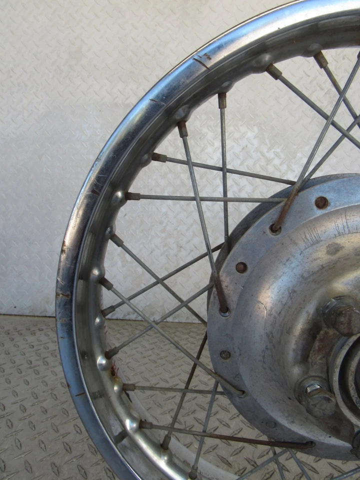 1972 72 YAMAHA XS2 XS 650 REAR RIM - Image 2 of 4