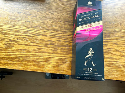 Johnnie Walker Black Label 12 Jahre Sherry Finish Blended Whisky 700 ml 40% vol