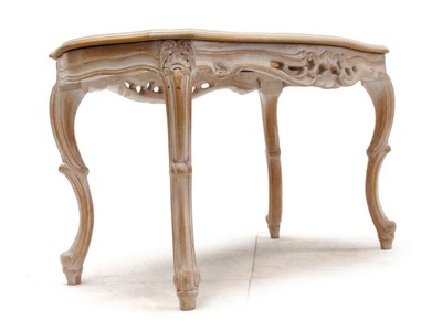 Tisch in BAROCKer Manier Shabby Chic geschnitzt Florentinerstil Beistelltisch