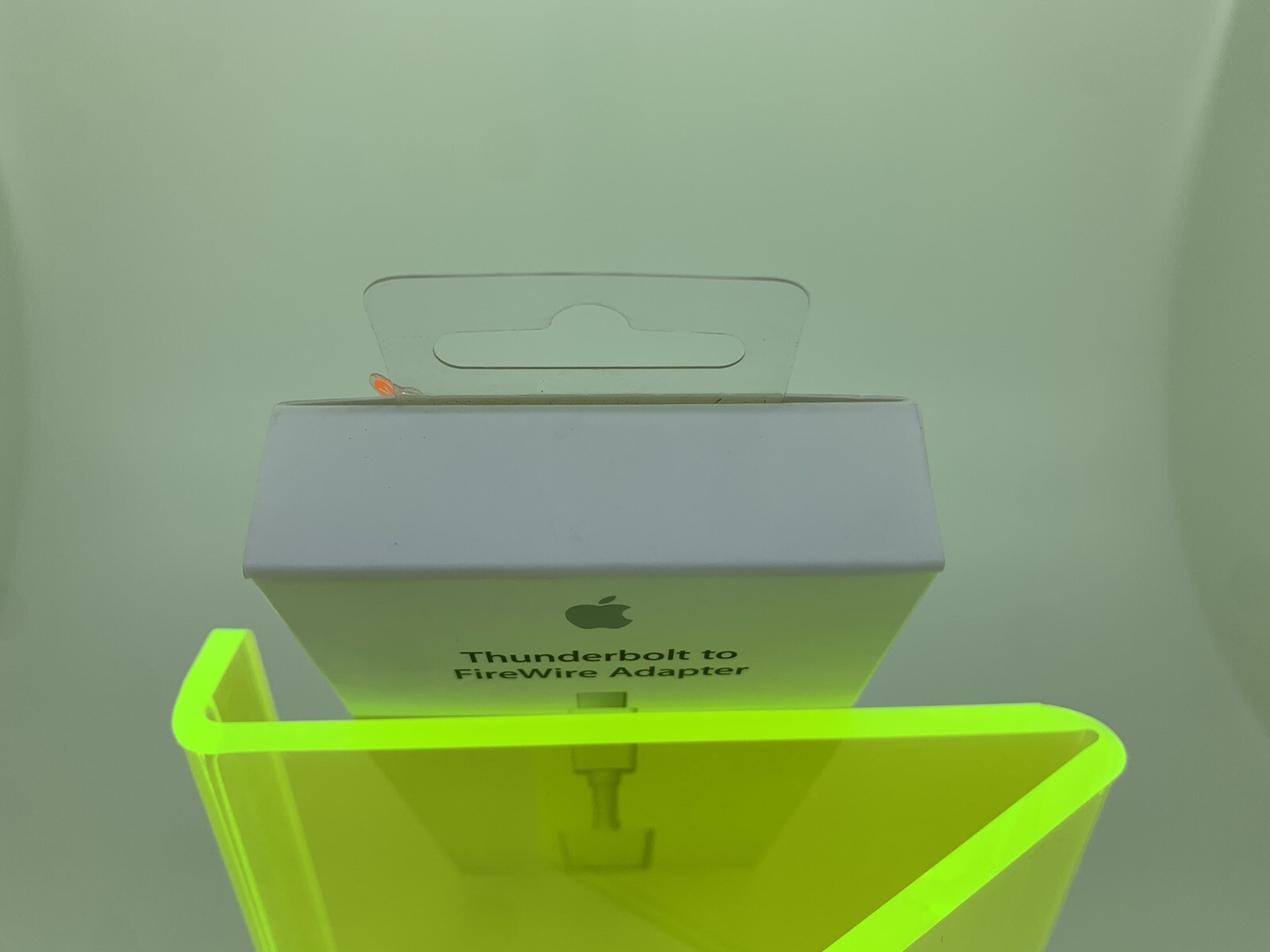 Apple Thunderbolt to FireWire Adapter A1463, EMC 2591, MD464ZM/A