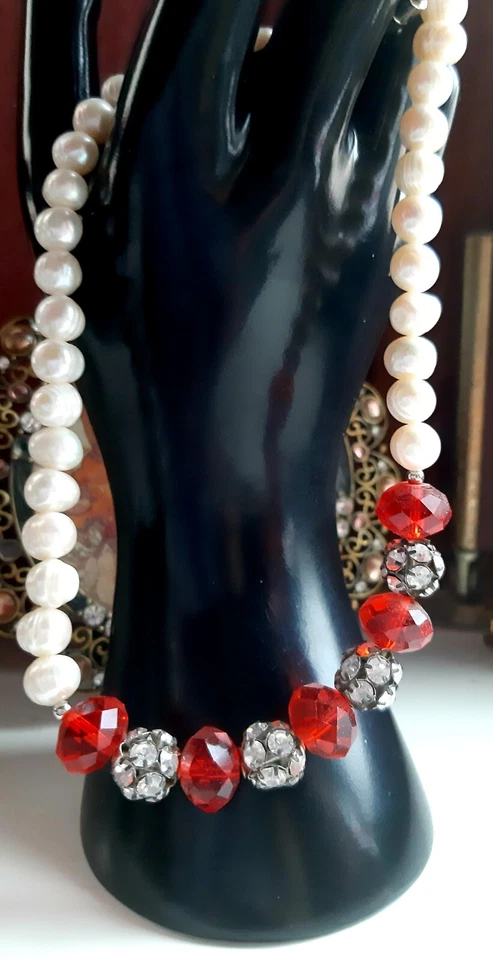 Süßwasserperlen Collier mit facettierten roten Glasperlen°. - Bild 4 von 4