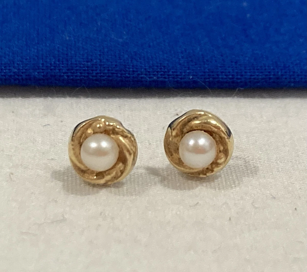 Zz 585 earrings deals