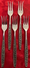 Stylecraft Stainless Japan - SYF20 Pattern - SET OF 5 COCKTAIL FORKS