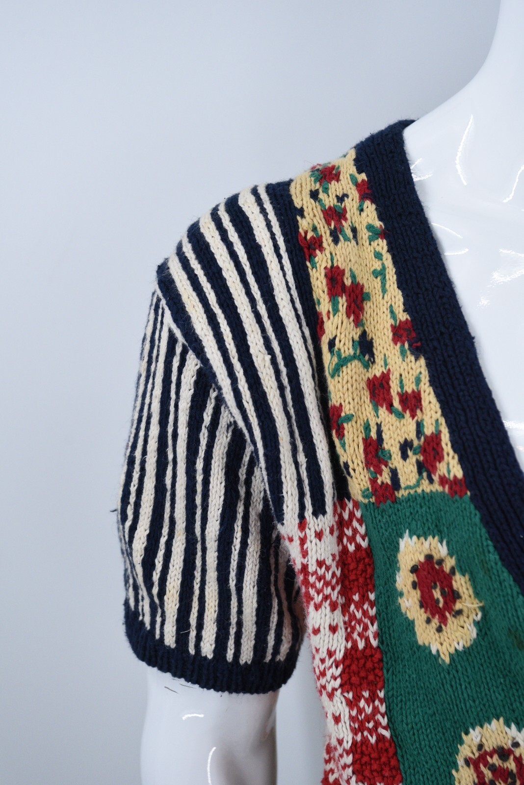 Vintage Eagles Eye Hand Knit Patchwork Short Slee… - image 16