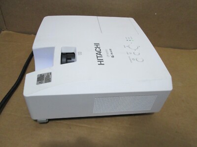 Hitachi CP-X3511 3LCD Projector 3500 ANSI LUMENS Only 99 Lamp