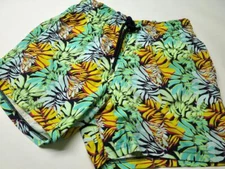 Head-turning VILBREQUIN St Tropez men's Hawaiian pattern swim shorts 34 J95