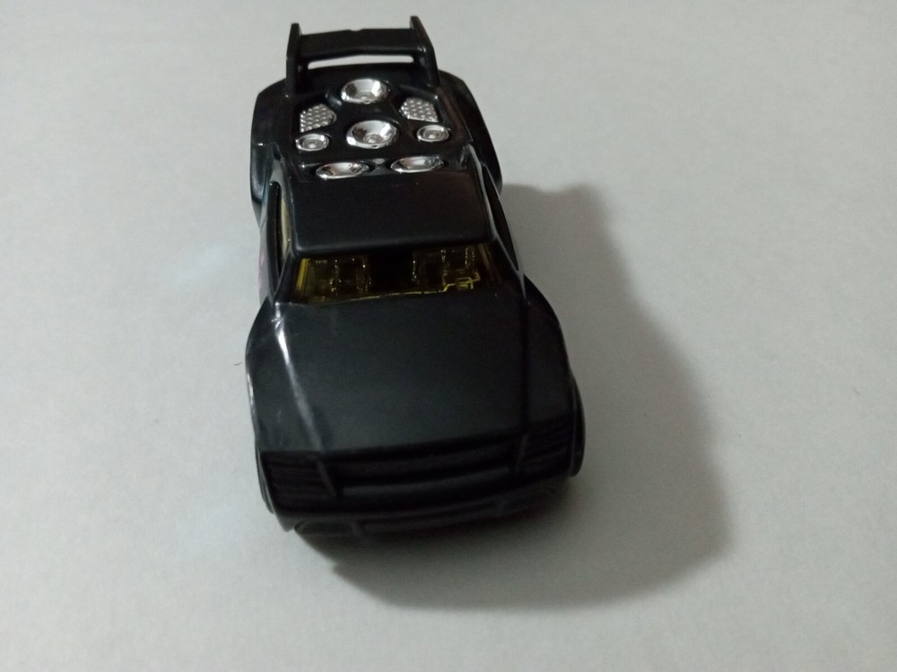 Hot Wheels Black Bassline