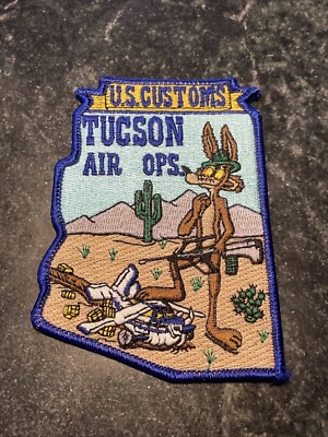 Obsolete WILE E COYOTE TUCSON AIR OPS PATCH PULLED DISCONTINUED AZ RARE vtg