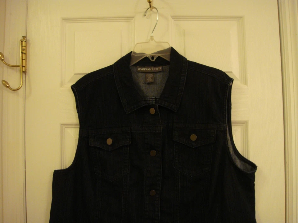 Mujer Avenue Denim Azul Marino Oscuro Chaleco Elástico Denim Chaleco Talla 22/24 Foto 2 de 4