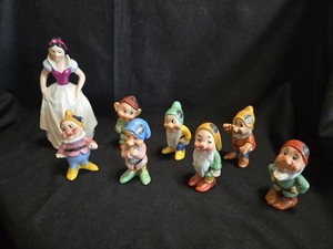Vintage 1950 Hummel Germany Snow White and 7 Dwarfs ALL BLUE STICKERS Rare