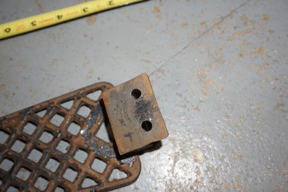 Antique Cast Iron Industrial Sewing Machine Foot Pedals Lot of 5 ...