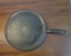Vintage WAGNER WARE Sidney -0- 1109A Round Griddle Cast Iron Flat Skillet 10"