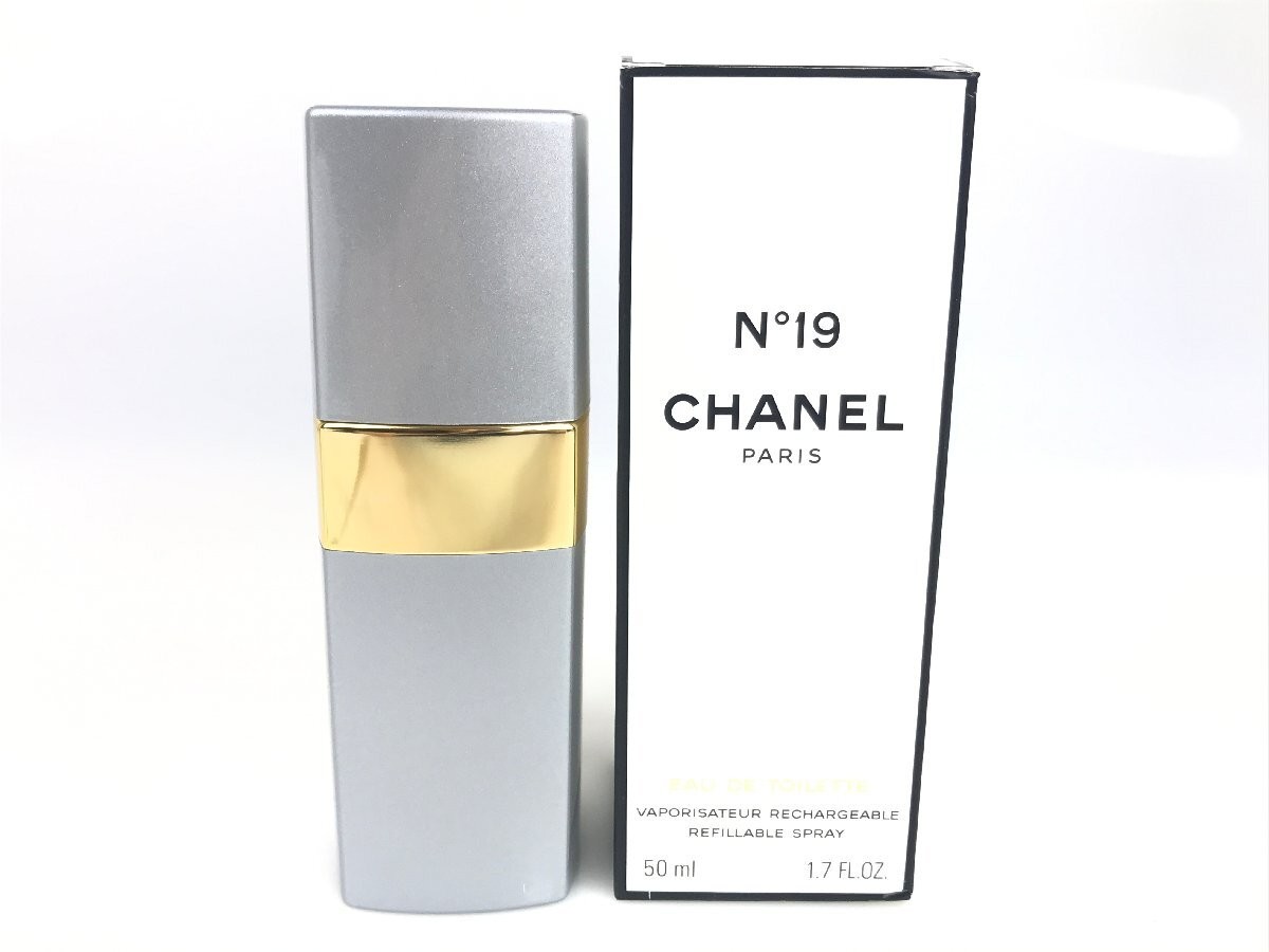 CHANEL No 19 Eau de Toilette 50ml Vaporisateur Vintage Perfume