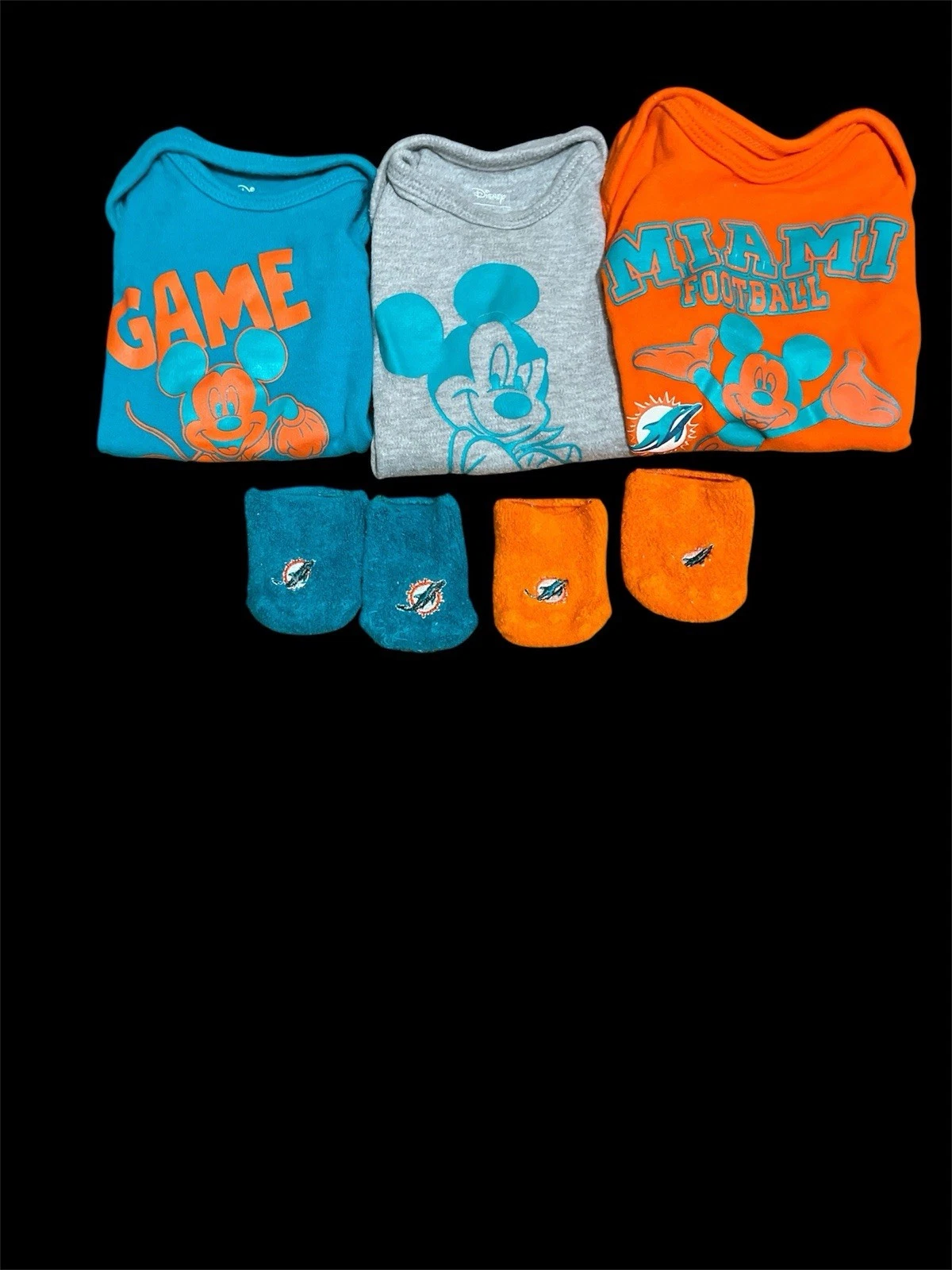 Disney Baby Miami Dolphin Infant Bodysuits And Socks Size 0-3
Opens in a new window or tab