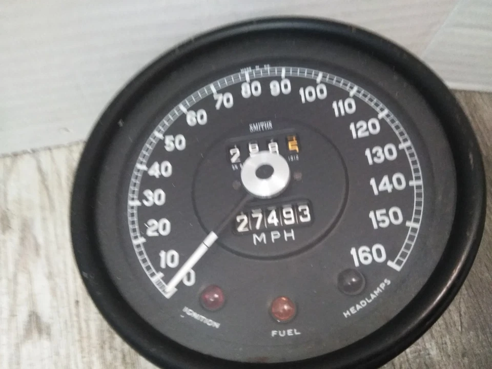 De colección. Medidor velocímetro Jaguar XK-E V12 Smiths, 1971-1975 (hecho en Reino Unido) Foto 3 de 4