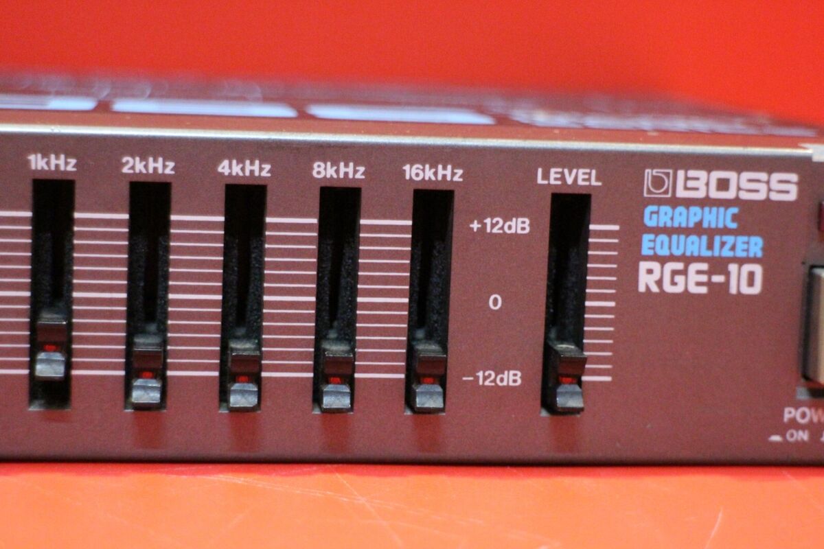 USED BOSS RGE-10 RGE 10 Graphic Equalizer Micro Rack Series Roland U1583  221026