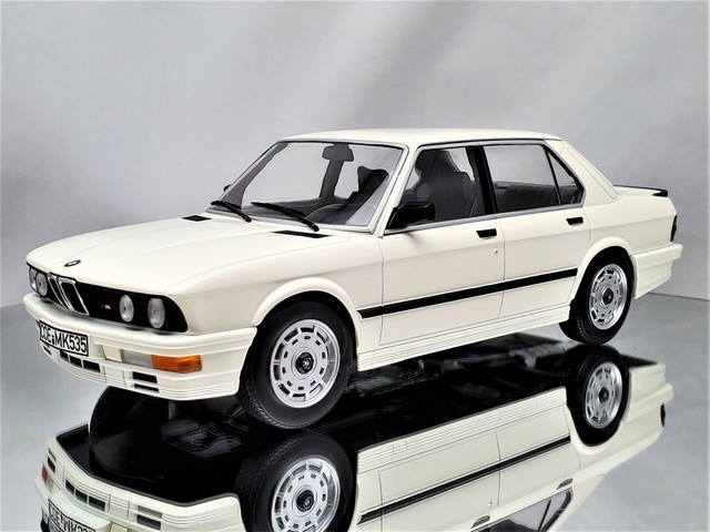 bmw e28 model car