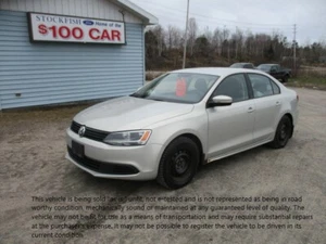 2011 Volkswagen Jetta Sedan 4dr 2.0L Auto Comfor