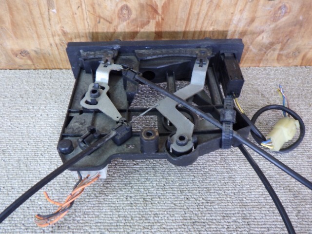Picture 4 of 6