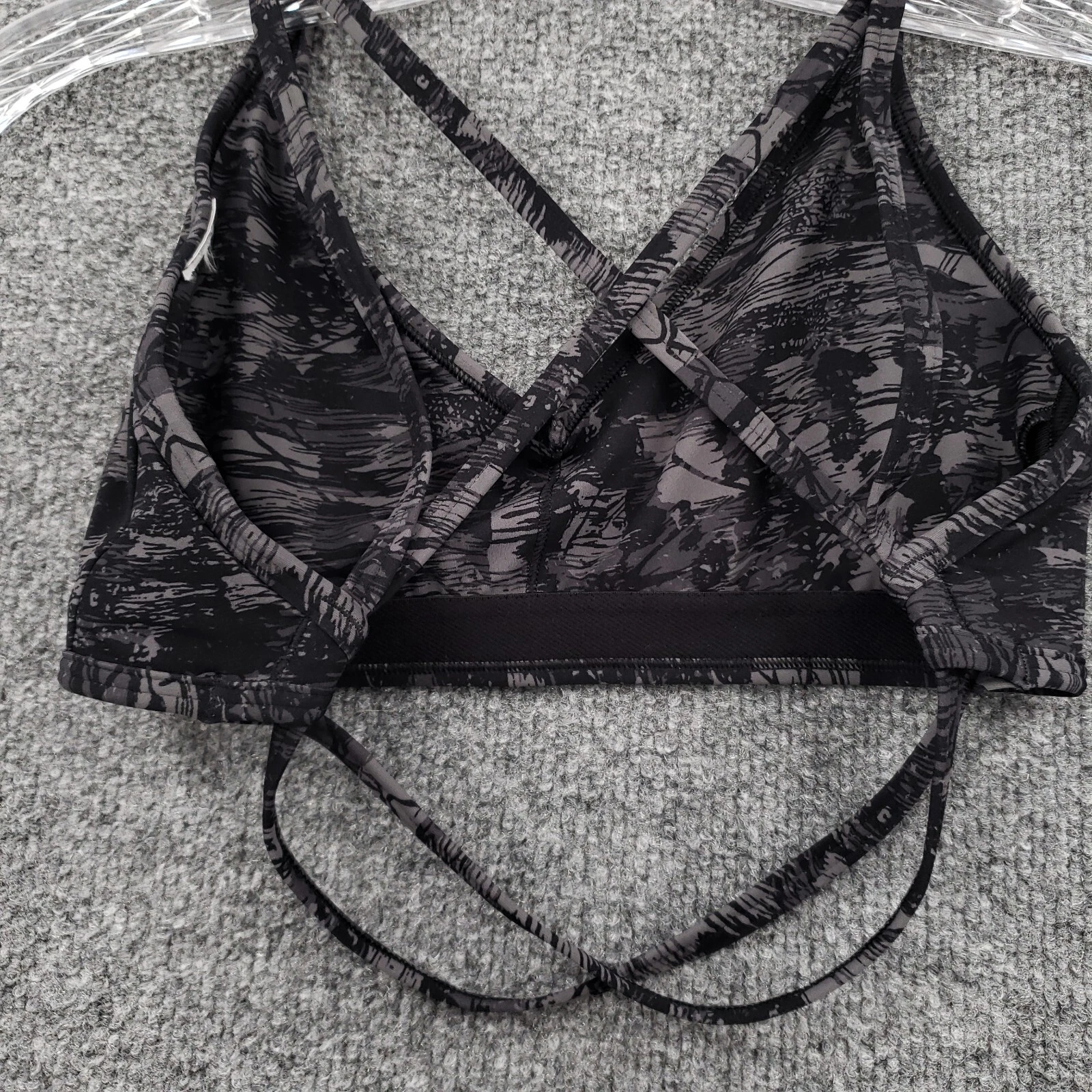 gymshark legacy strappy light support low support gym tank-bra