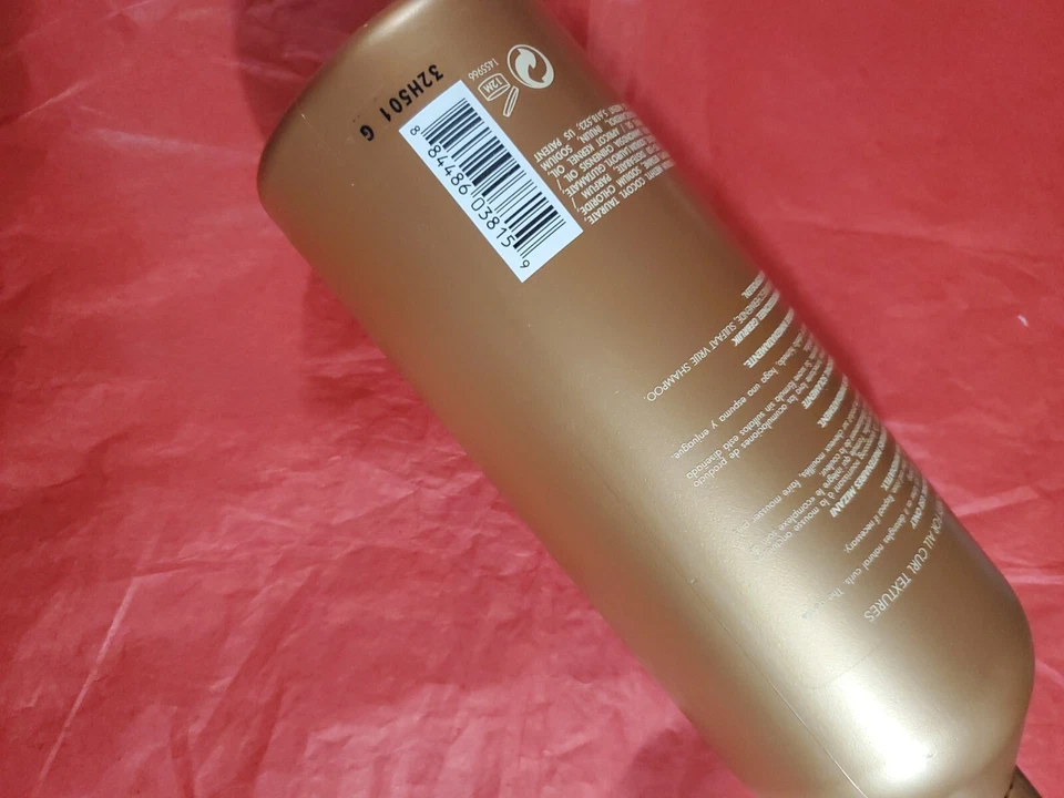 Mizani True Textures Natural Curls Cleansing Cream Conditioning Curl Wash 33.oz. - Image 3 of 3