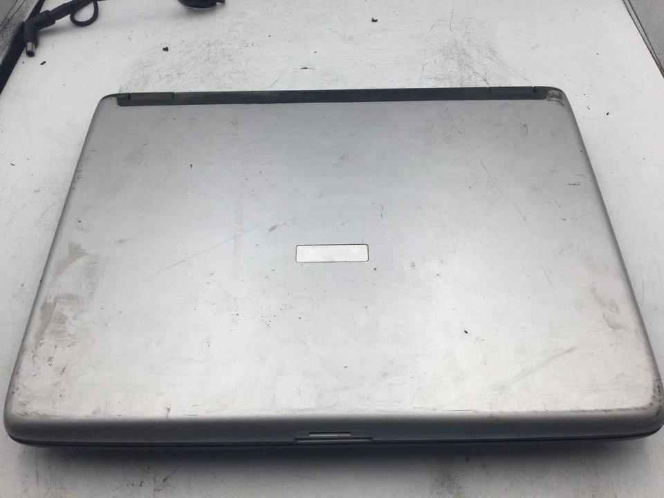 TOSHIBA SATELLITE M35X-S149 - INTEL CELERON - 1500MB RAM - READ DESCRIPTION - BB - Image 4 of 4