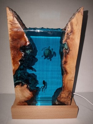 Ocean Sea Lamp Art Resin Wood Sea Turtle Scuba Diver Color Changing USB Light