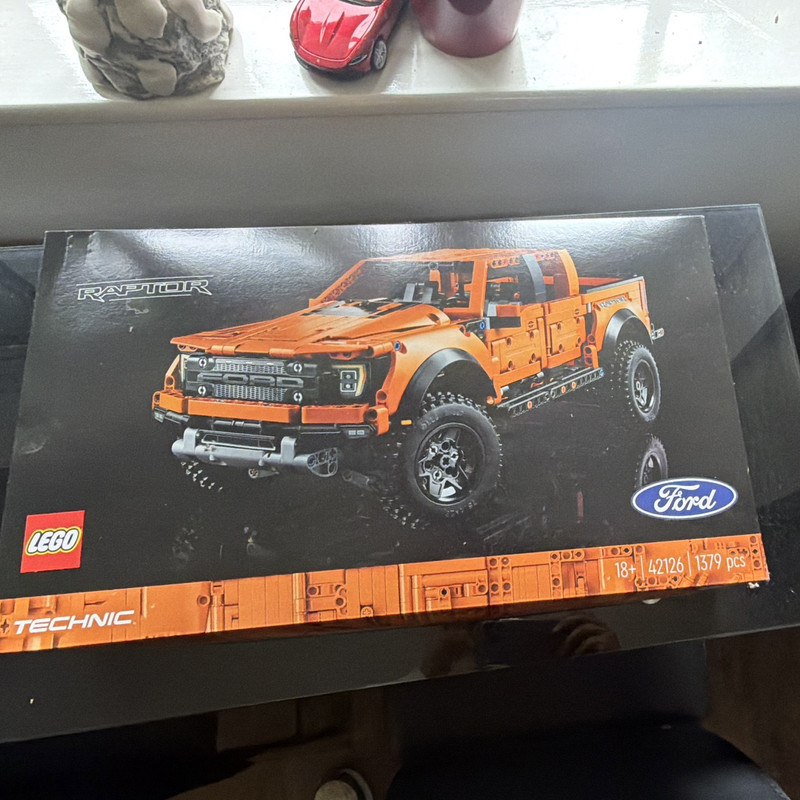 LEGO Technic Ford F-150 Raptor 42126 Complete Set 1379pcs Boxed