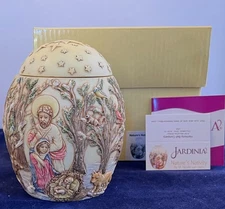 Harmony Kingdom ~ Jardinia ~ NATURE'S NATIVITY ~NIB ~Joseph, Mary & Christ Child