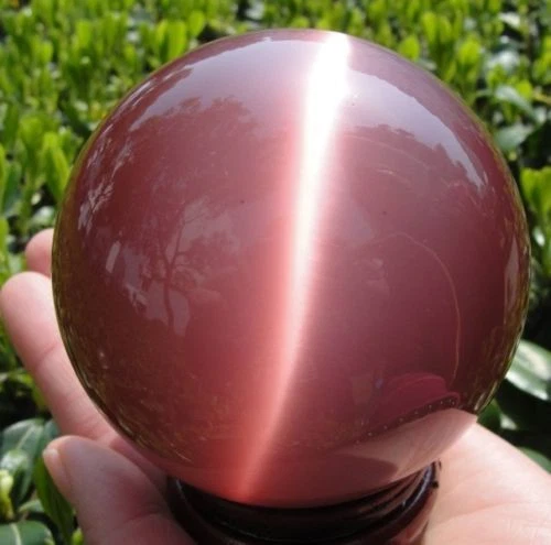 VERY BEAUTIFUL ASIAN QUARTZ PINK CAT EYE CRYSTAL BALL SPHERE 80MM + STAND AA - Picture 2 of 4
